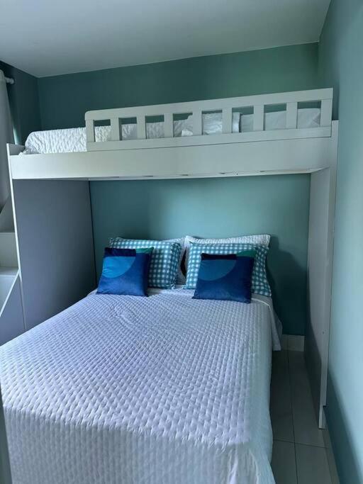 Apartamento 203- Frente Mar, Centrinho *